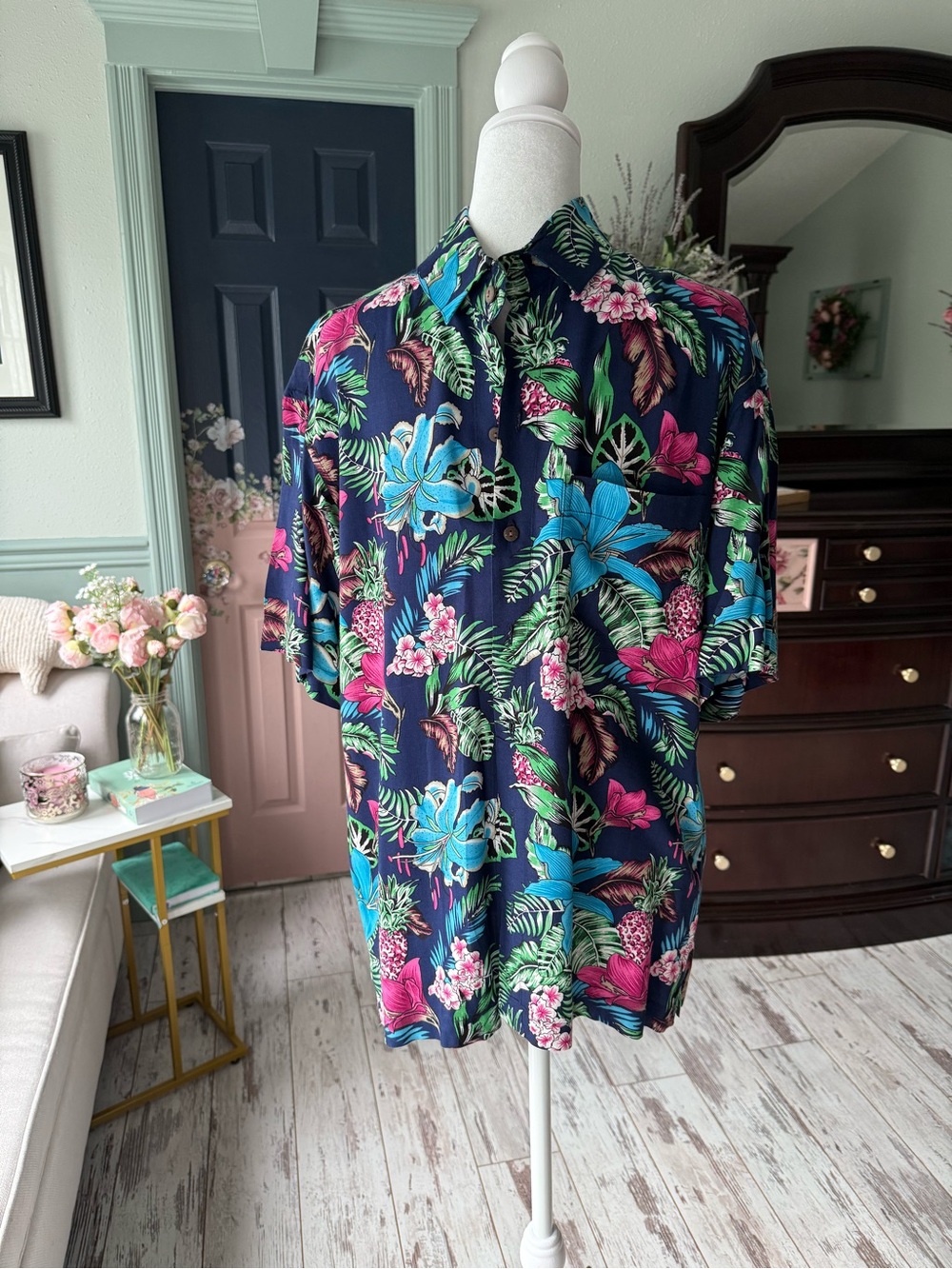 Kenny Flowers Navy Tropical Floral Button-Down Shirt with Blue & Pink NWOT
